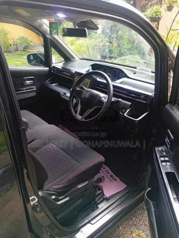 Suzuki Wagon R Stingray 2018 Car (Used)