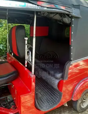 Bajaj 2 Stock 2003 Three Wheel (Used)