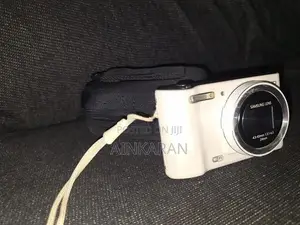 Samsung wb32f Camera