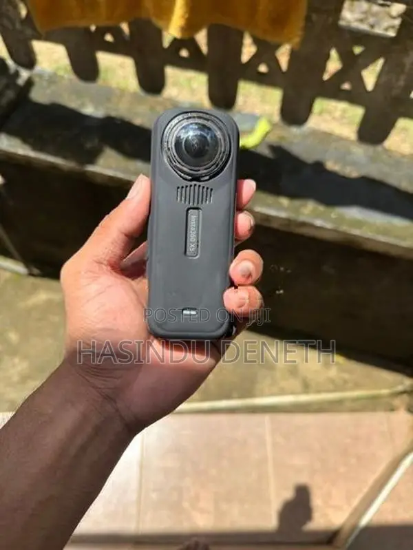 Insta 360 x5