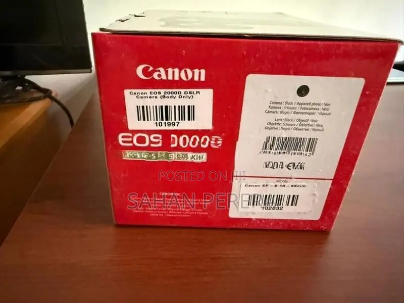 Canon 2000D 18-55mm Lens