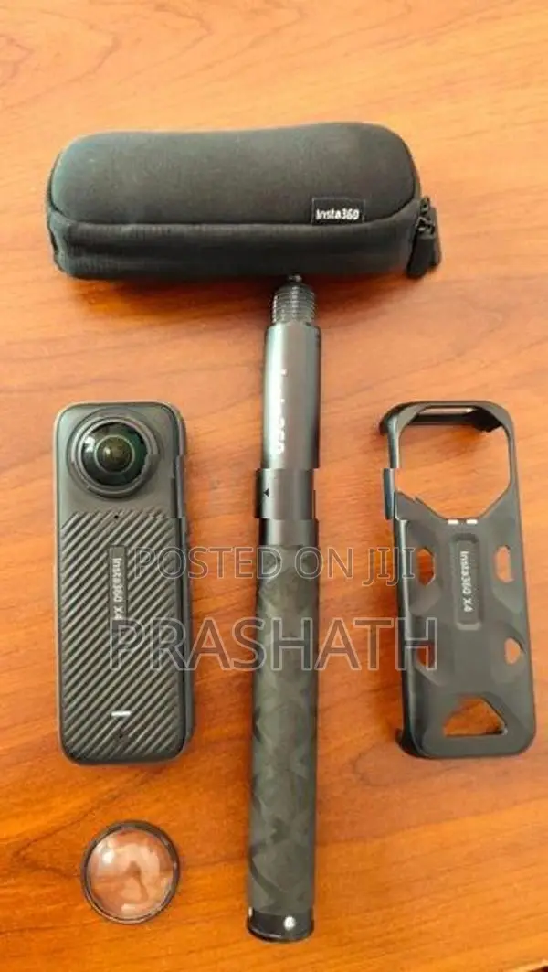 Insta 360 X4