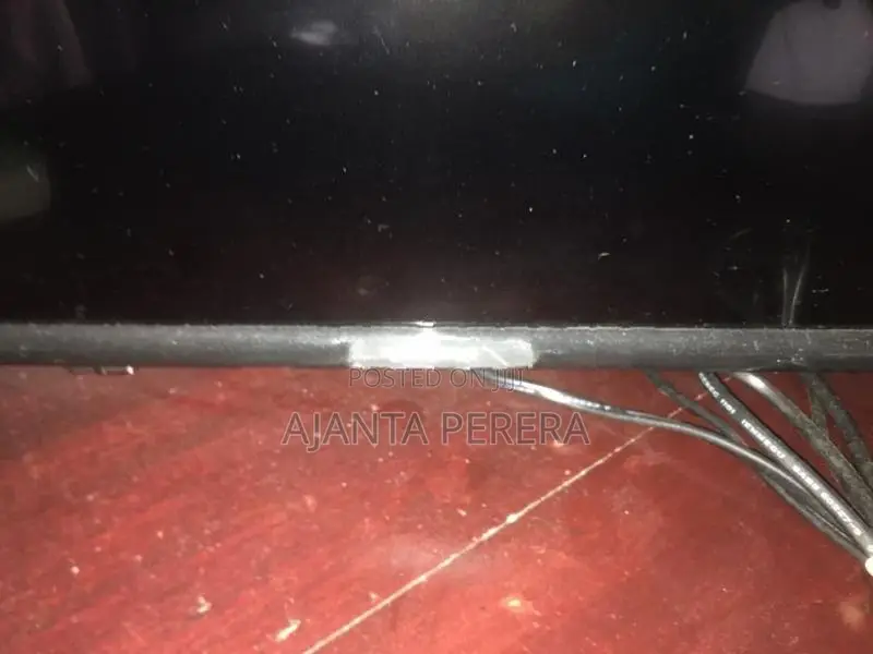 Abans Skyworth Used TV