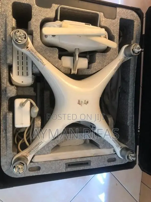 DJI Phantom 4
