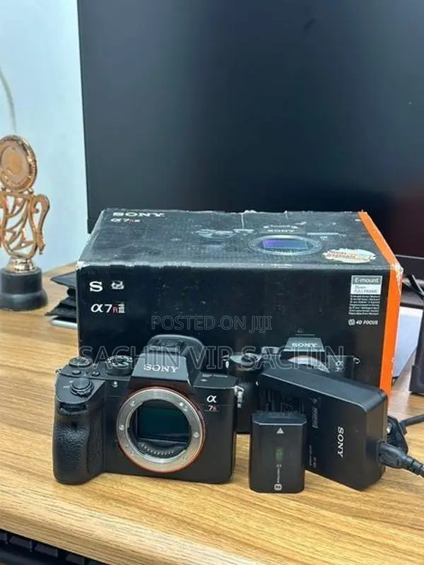 Sony A7RIII Mirrorless Camera
