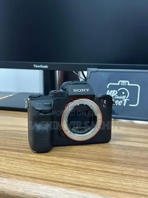 Sony A7RIII Mirrorless Camera