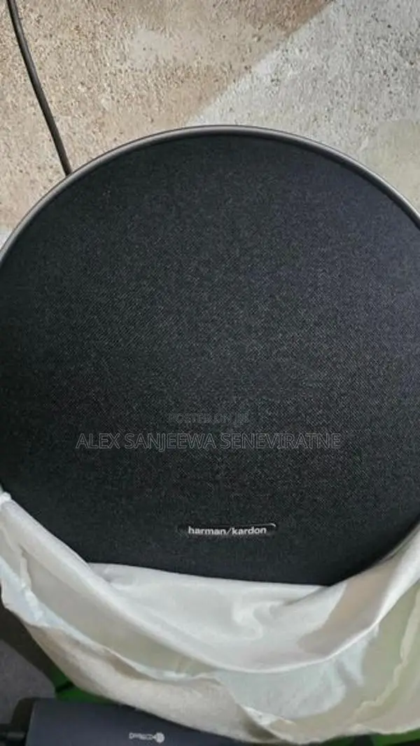 harman_kardon Onyx 9 Almost Brandnew