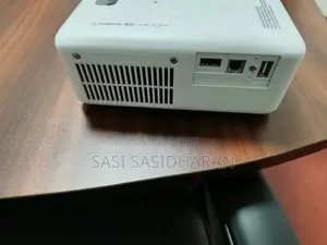 Epson CO-W01 Projector