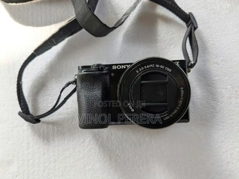 Sony a6000 Mirrorless Camera
