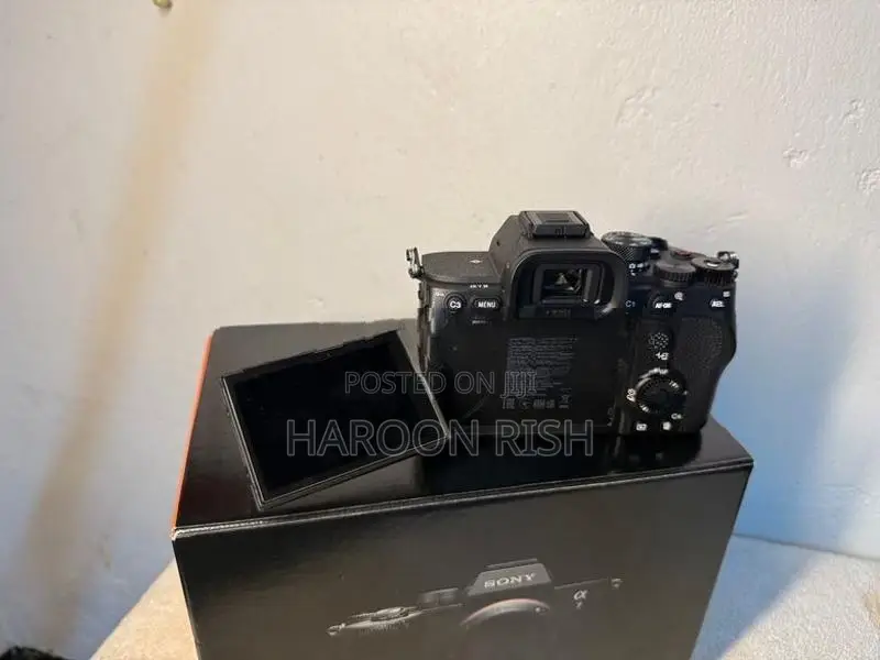 Sony A7 IV