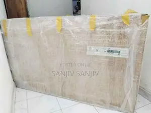 Samsung 55” Crystal UHD DU7000 4K Tizen OS Smart TV (2024)