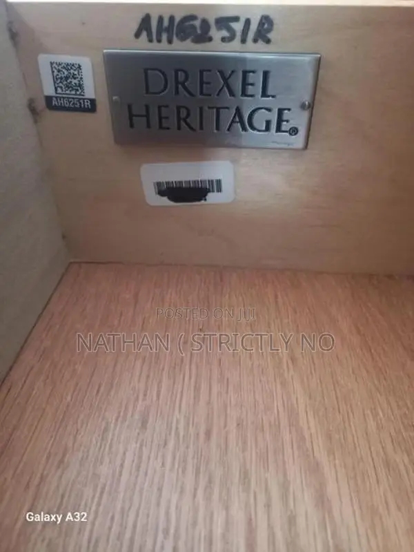 Drexel Heritage Chest Of Drawers