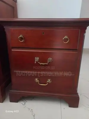 Drexel Heritage Chest Of Drawers