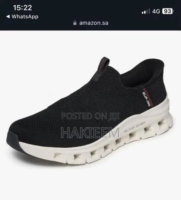 Sketchers Men Sneakers