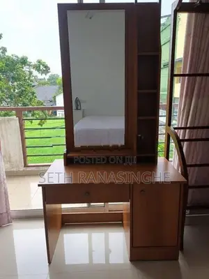 Singer Dressing Table