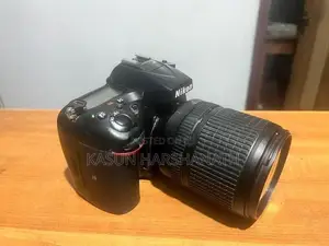 Nikon D7200