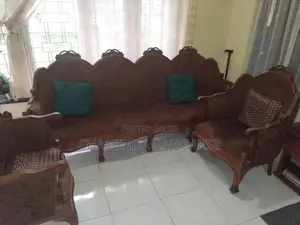 පුටු සෙටියක්