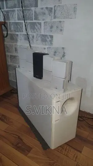 Bose Acoustimass 10 Series Ii With Dual Cube 4pcs White