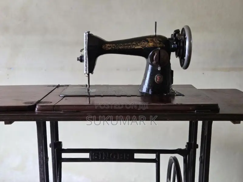 Singer Sewing Machine