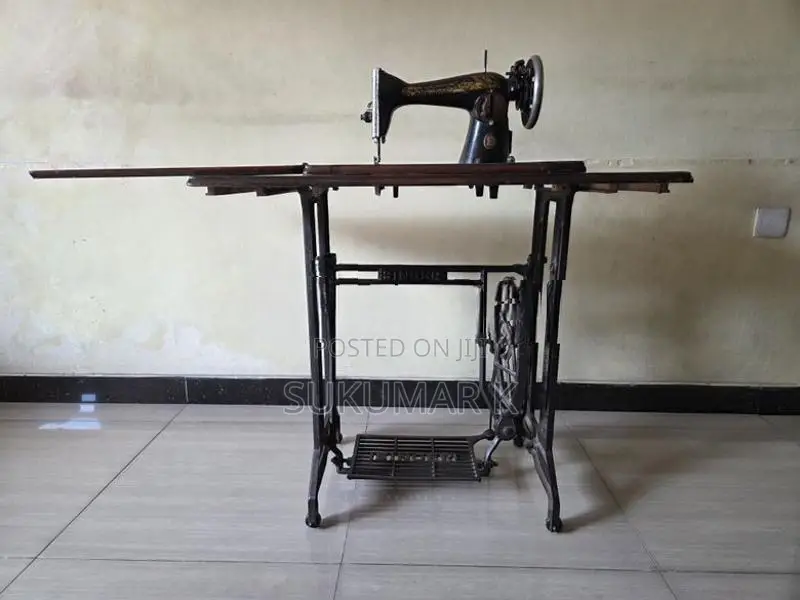 Singer Sewing Machine