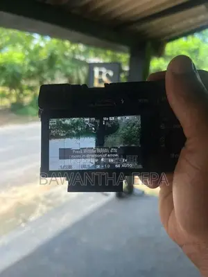 Sony A6000 Mirrorless Digital Camera 24.3MP