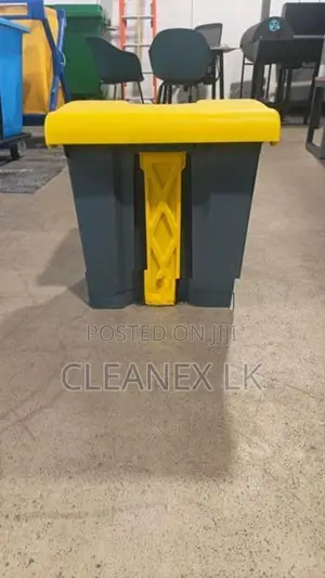30L Pedal Bin