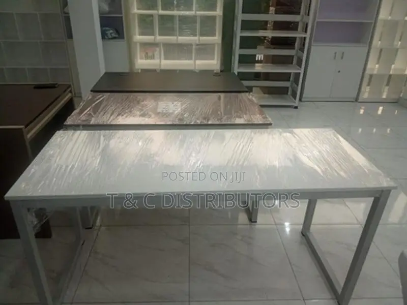 60*24 White Steel Leg Tabel