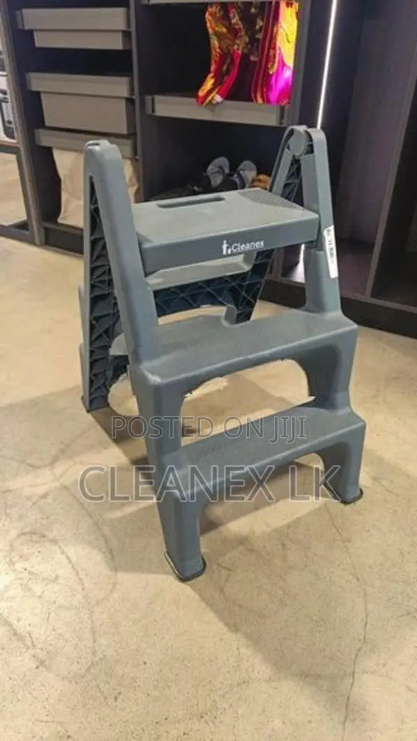 3 Feet Ladder