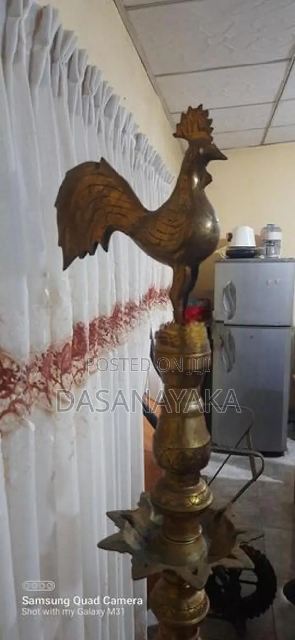 Brass Lamp, Flower Vase (පිත්තලl පහන / පිත්තල මල් වාස්)