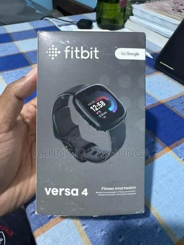 Google Fitbit Versa 4