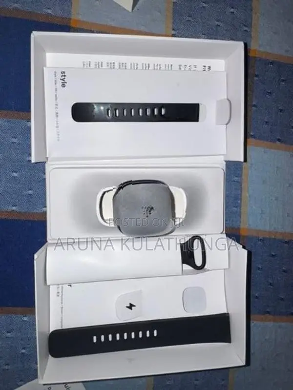 Google Fitbit Versa 4