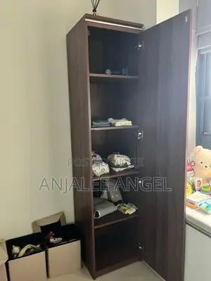 Slim Single-Door Wardrobe