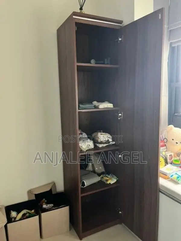 Slim Single-Door Wardrobe