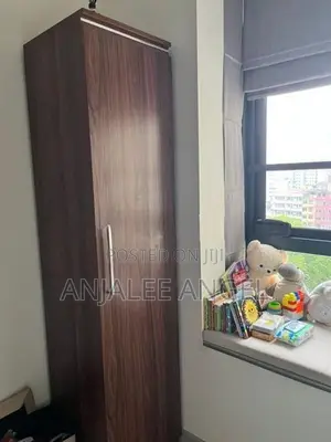Slim Single-Door Wardrobe