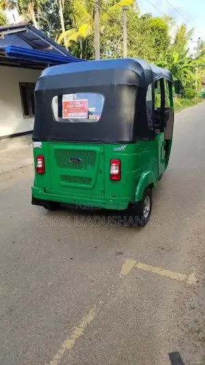 Bajaj RE 2026 Three Wheel (Used)