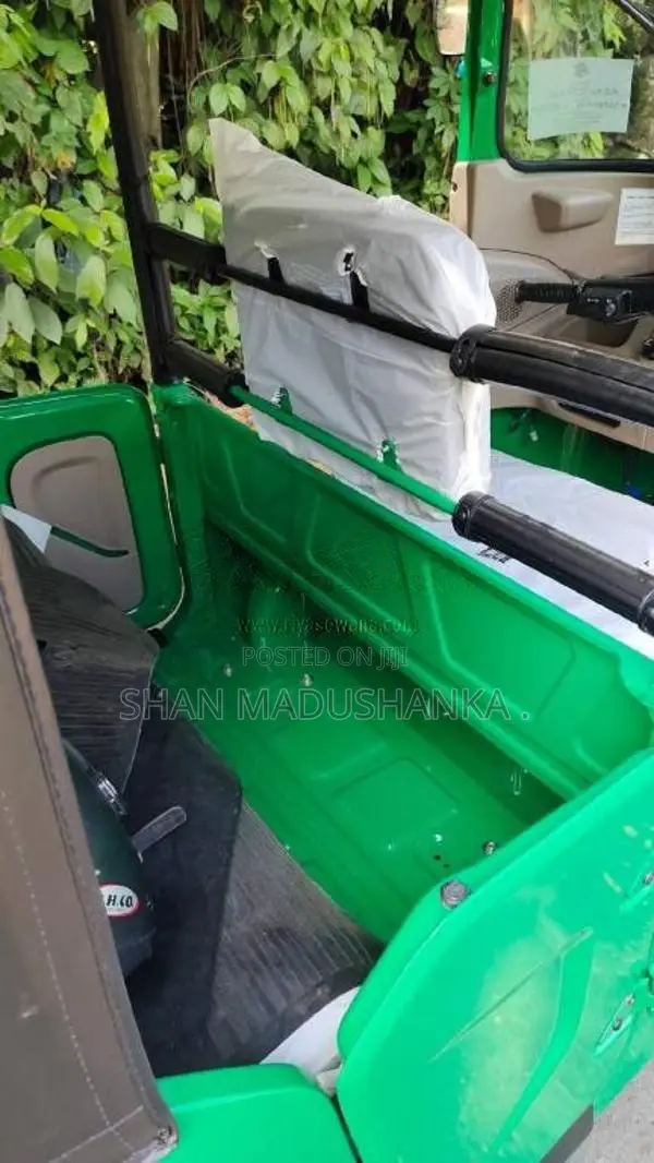 Bajaj RE 2026 Three Wheel (Used)