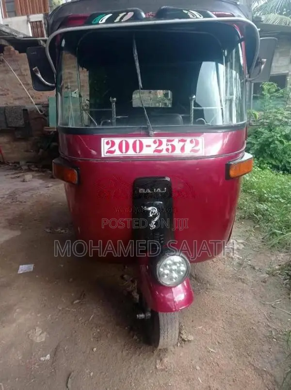 Bajaj RE 2 Stroke 1998 Three Wheel (Used)