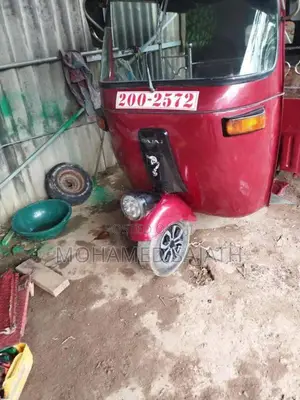 Bajaj RE 2 Stroke 1998 Three Wheel (Used)