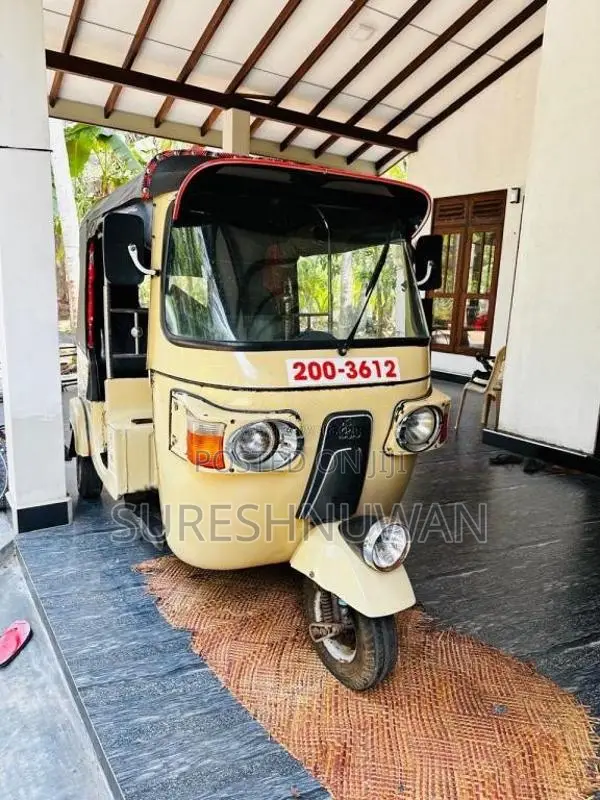 Bajaj 2 Stroke 1995 Three Wheel (Used)