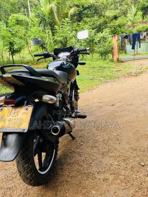 Bajaj Pulsar 2009 Motorbike (Used)
