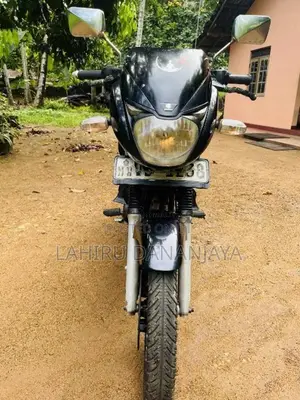 Bajaj Pulsar 2009 Motorbike (Used)