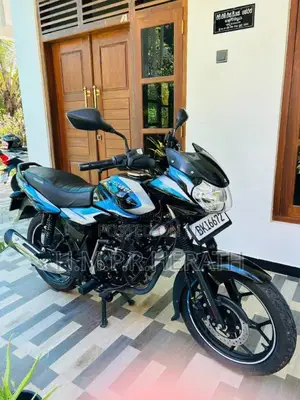Bajaj Discover 125 2025 Motorbike (Used)