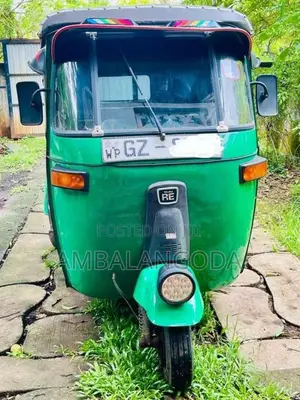 Bajaj 2 Stroke 2002 Three Wheel (Used)