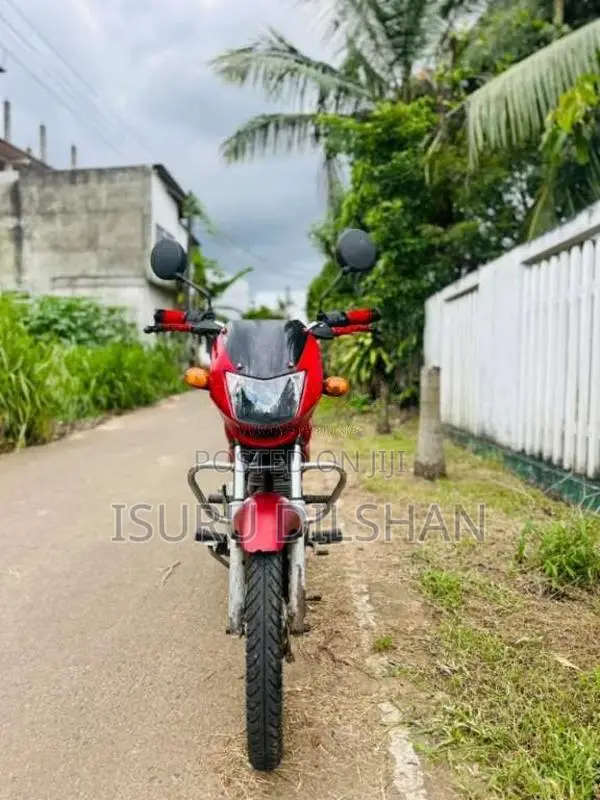 Bajaj CT-100 2005 Motorbike (Used)