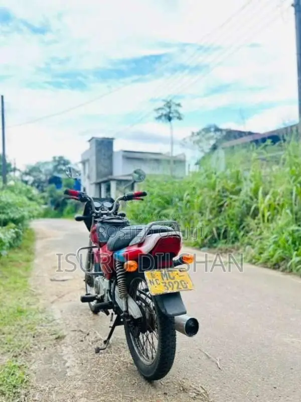 Bajaj CT-100 2005 Motorbike (Used)