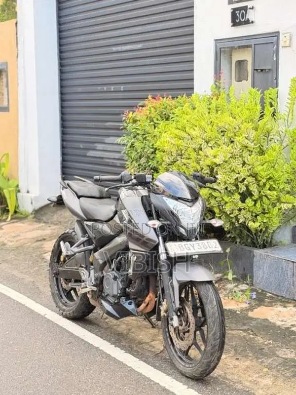 Bajaj Pulsar NS200 2018 Motorbike (Used)