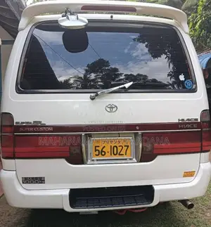 Toyota LH102 1994 Van (Used)