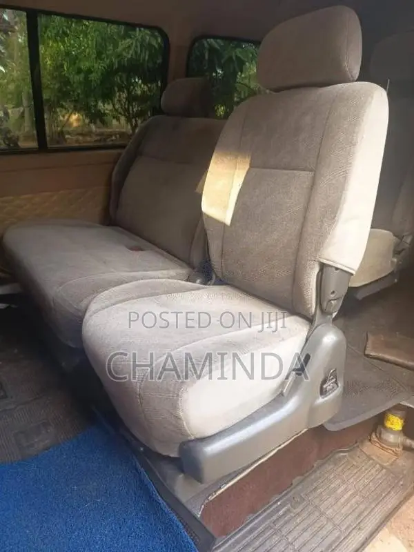 Nissan Caravan 1998 Van (Used)