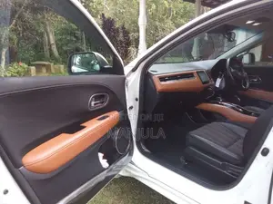Honda Vezel Z Grade Orrange Pack 2014 SUV (Used)