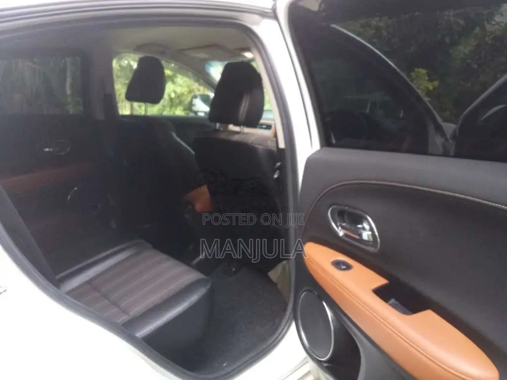 Honda Vezel Z Grade Orrange Pack 2014 SUV (Used)